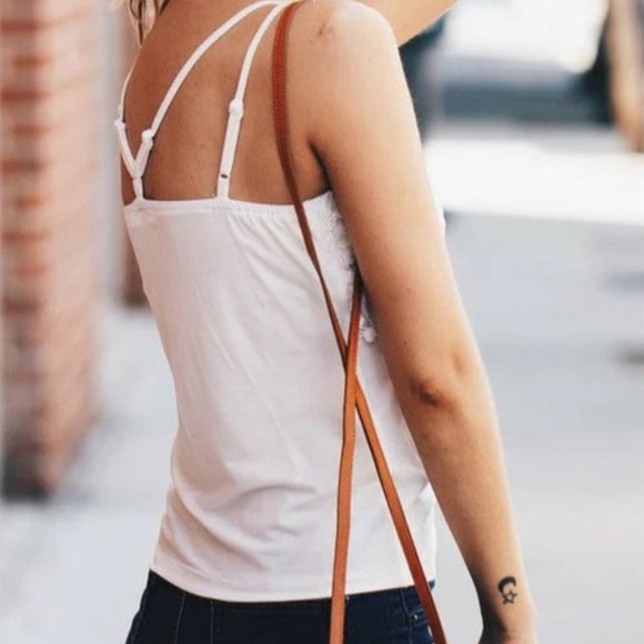 💗HOST PICK💗Ivory Floral Lace Detailed Cami Sleeveless Top - Picture 3 of 3